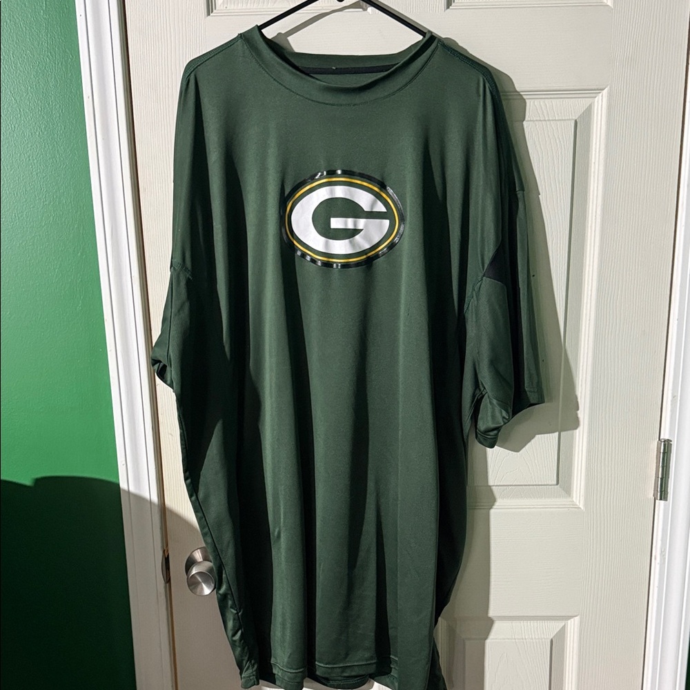Majestic Dark Green Men's Jersey with Emblem